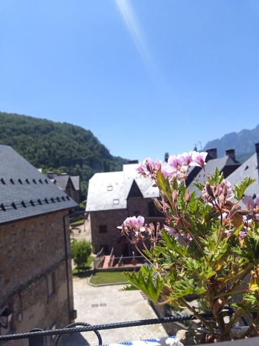 艾普约德加卡Atico En Pleno Pirineo公寓 外观 照片