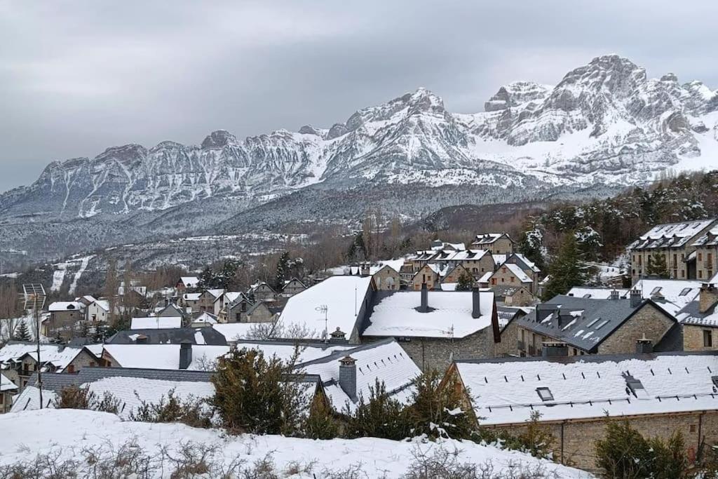艾普约德加卡Atico En Pleno Pirineo公寓 外观 照片